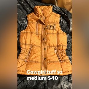 Cowgirl Tuff Puffer Vest M
